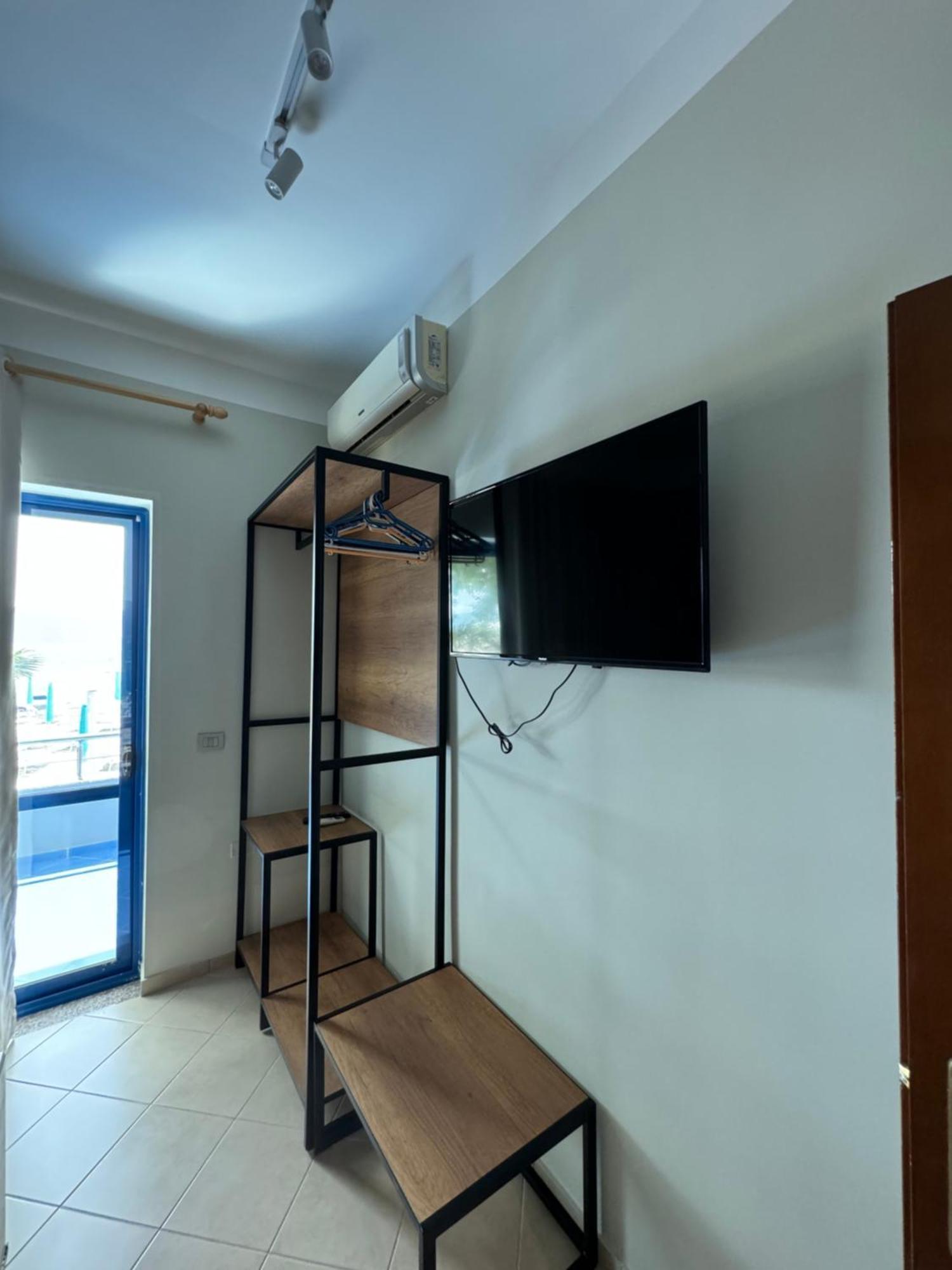 Hotel Cekodhima Радима Экстерьер фото