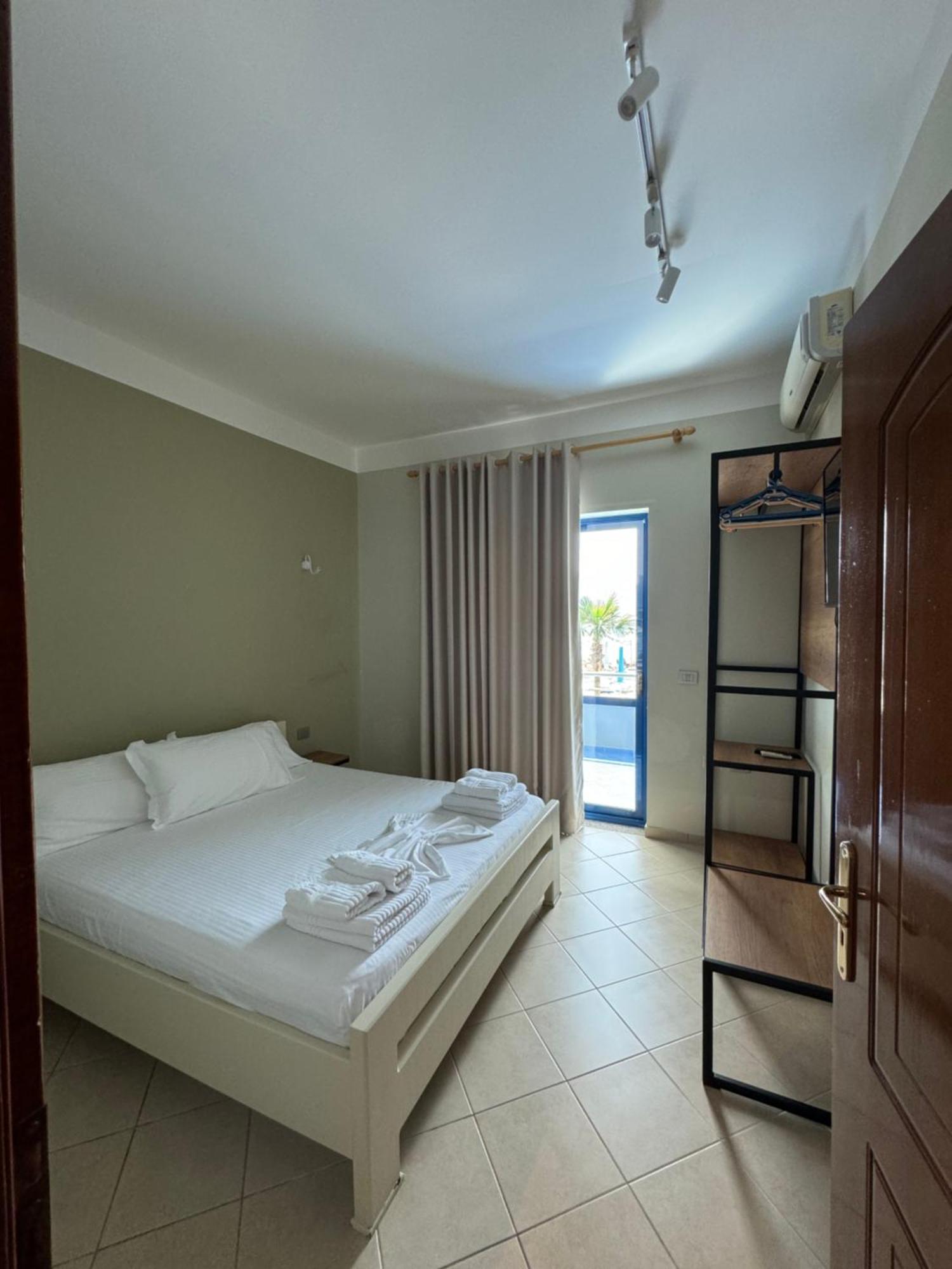 Hotel Cekodhima Радима Экстерьер фото