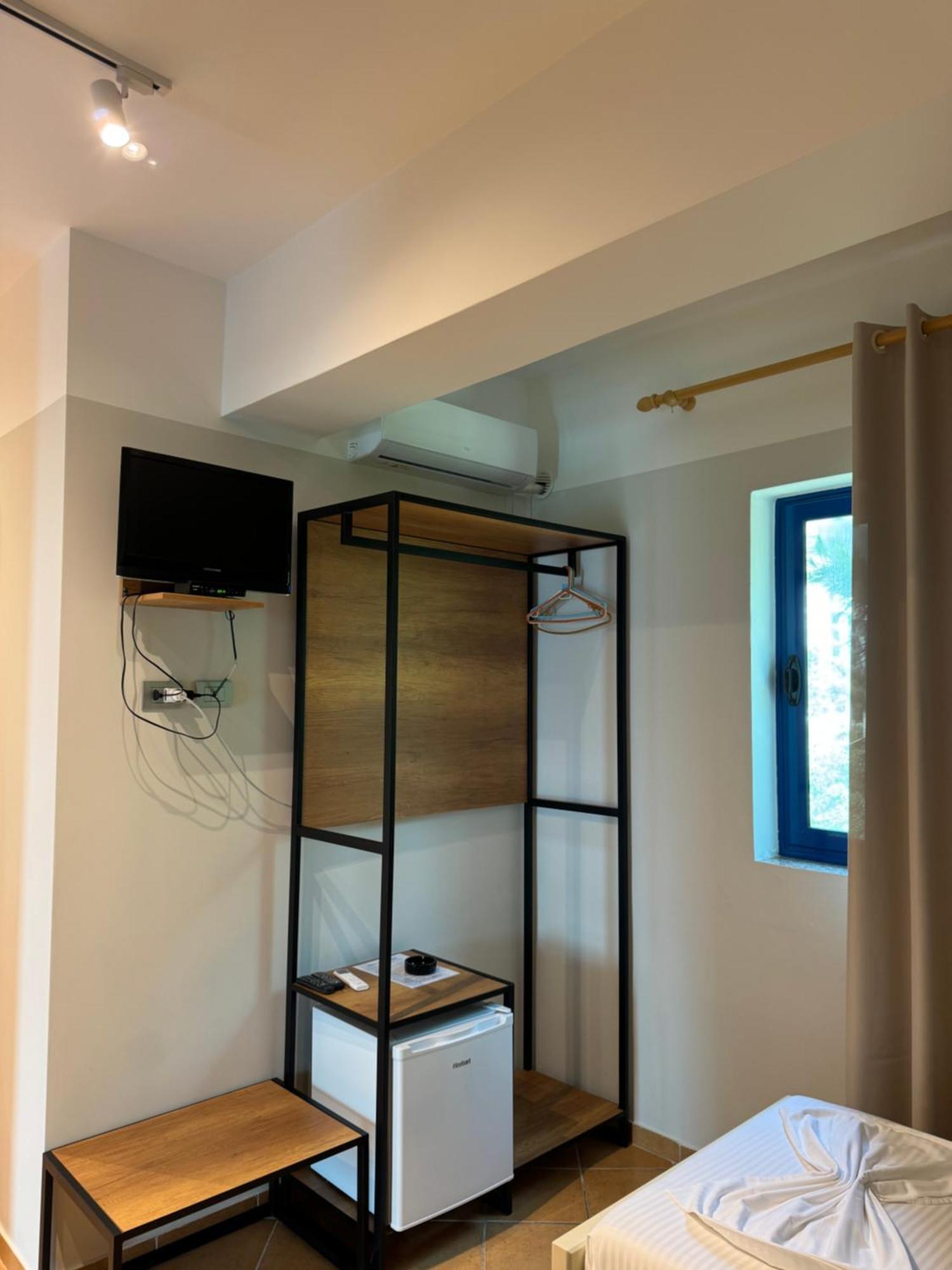 Hotel Cekodhima Радима Экстерьер фото